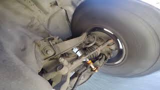 D22 Navara lower ball joint noise [upl. by Bouldon]