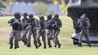 South Koreas elite Special Forces units assemble for 72nd Armed Forces Day [upl. by Llerdnek847]