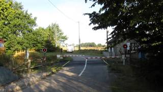 class 66 loco at level crossing near pontivy france [upl. by Sunshine]