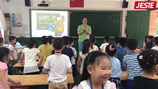 Teaching English in China  Public School Grade 1 ESL  quotHow are youquot Full Class [upl. by Lavicrep968]