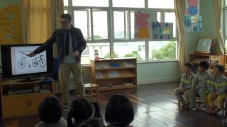 Kindergarten  ESL Reading Lesson  Teaching in China [upl. by Intisar]