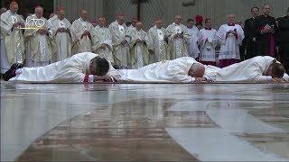 Messe et ordinations épiscopales [upl. by Ahsikad492]