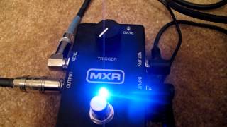 Boss NS2 vs MXR Noise Clamp  NOISE GATE SHOWDOWN [upl. by Hemingway459]