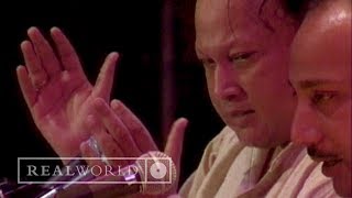 Nusrat Fateh Ali Khan  Mustt Mustt Live at WOMAD Yokohama 1992 [upl. by Norm210]