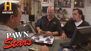 Pawn Stars 4 Times People Actually Pawned an Item  History [upl. by Jutta]