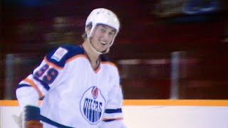 Memories Wayne Gretzky scores his first NHL goal [upl. by Stephenson]