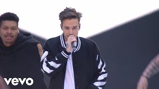 Liam Payne  Strip That Down Live at Capital Summertime Ball 2017 [upl. by Feldt]