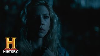 Vikings Lagertha Sees Ragnars Ghost Season 4 Episode 16  History [upl. by Pain]