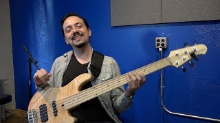 Samba Bass Lines with Flavio Lira [upl. by Quincy]