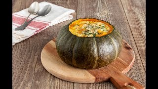 Zucca al forno ripiena di formaggi [upl. by Rheinlander]