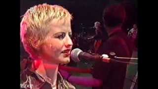 Ode to my family  The Cranberries Live Alabama Munich 1994 [upl. by Sakiv]