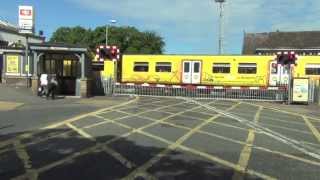 Birkdale Level Crossing [upl. by Ydnelg575]