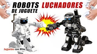 ROBOTS LUCHADORES DE JUGUETE  Juguetes con Mike [upl. by Merrel418]