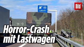 Zwei Bundeswehrsoldaten sterben bei HorrorCrash auf A2 [upl. by Lurleen957]